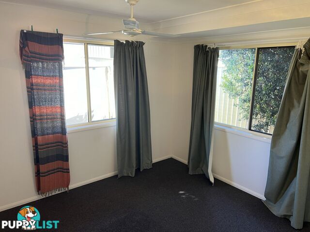 40 Grant Crescent WONDAI QLD 4606