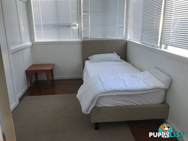 35 Albert Street KINGAROY QLD 4610