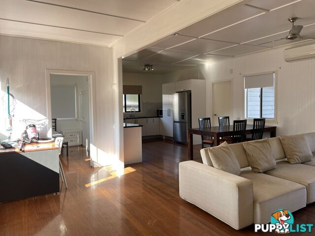 35 Albert Street KINGAROY QLD 4610