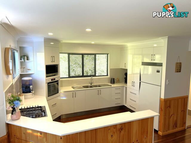 43 Rainforest Drive BUNYA MOUNTAINS QLD 4405