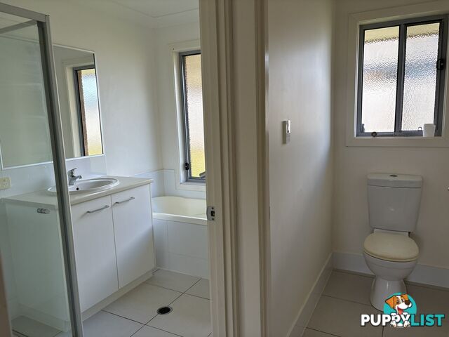 21 Casuarina Street KINGAROY QLD 4610
