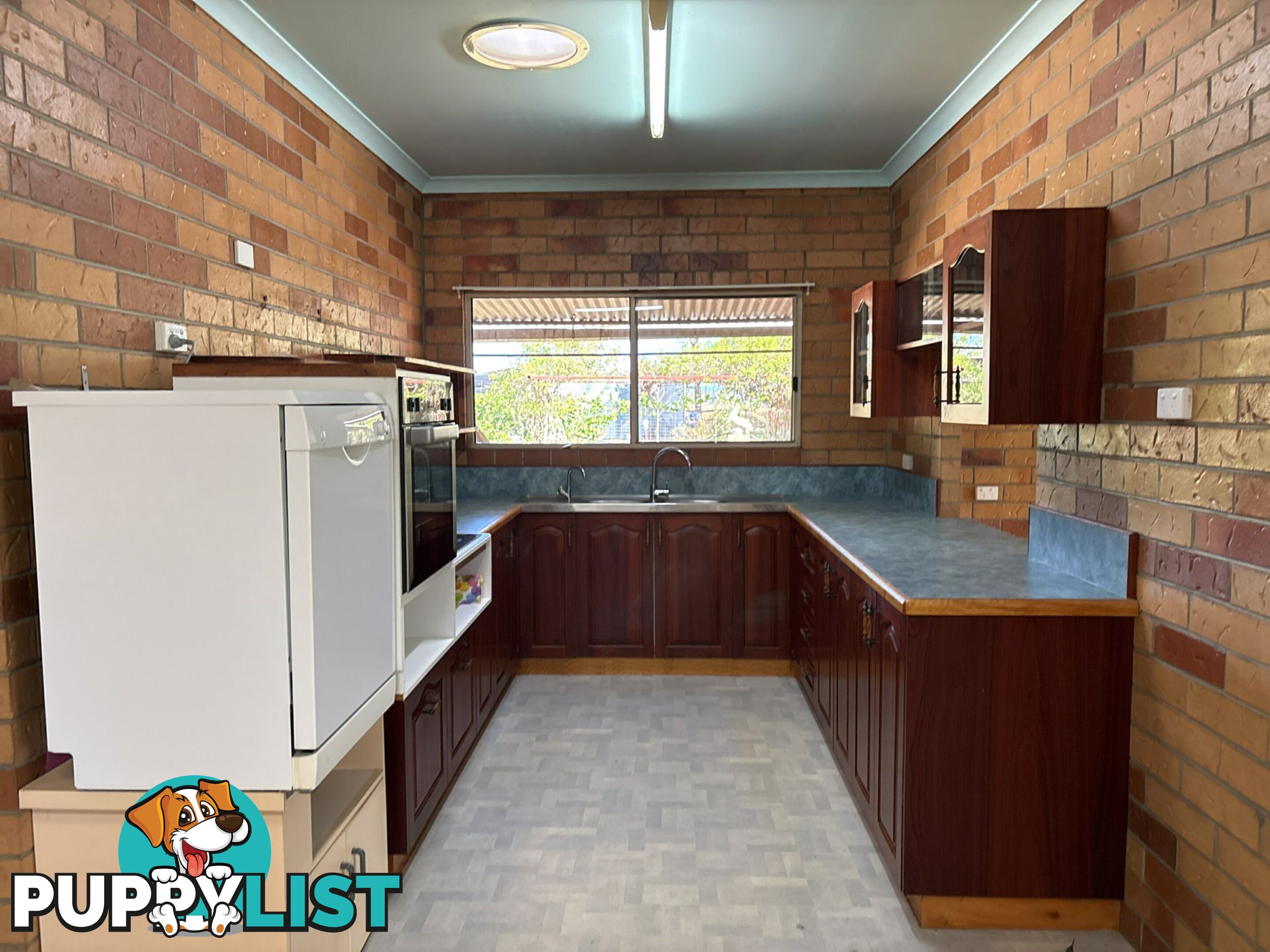 281 Wheatlands Loop Road WONDAI QLD 4606