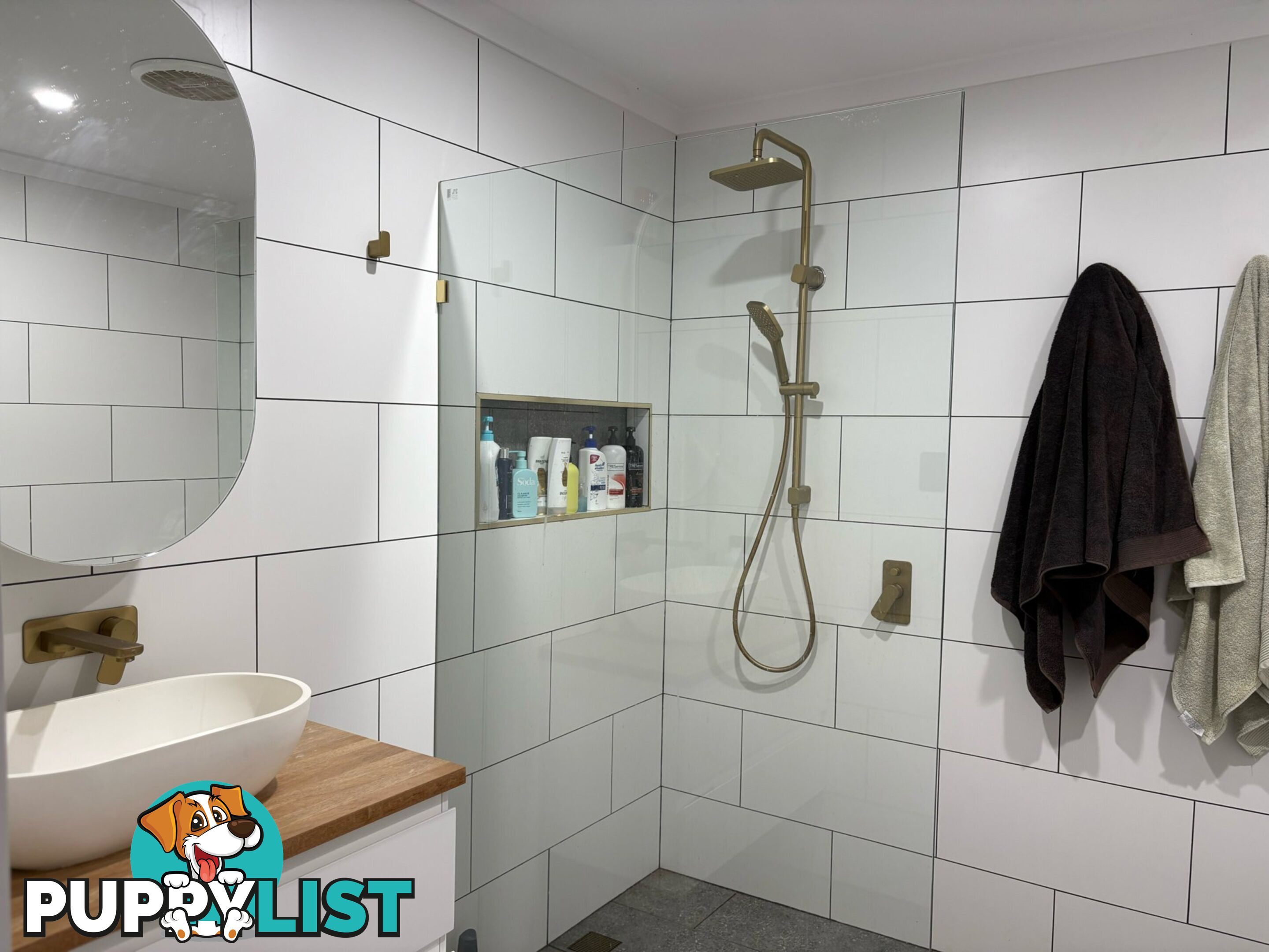 49 Buckingham St KINGAROY QLD 4610