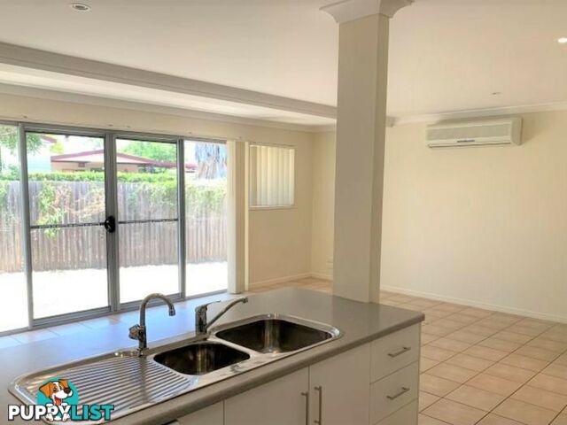 Unit 6/6-8 Gladys Street KINGAROY QLD 4610