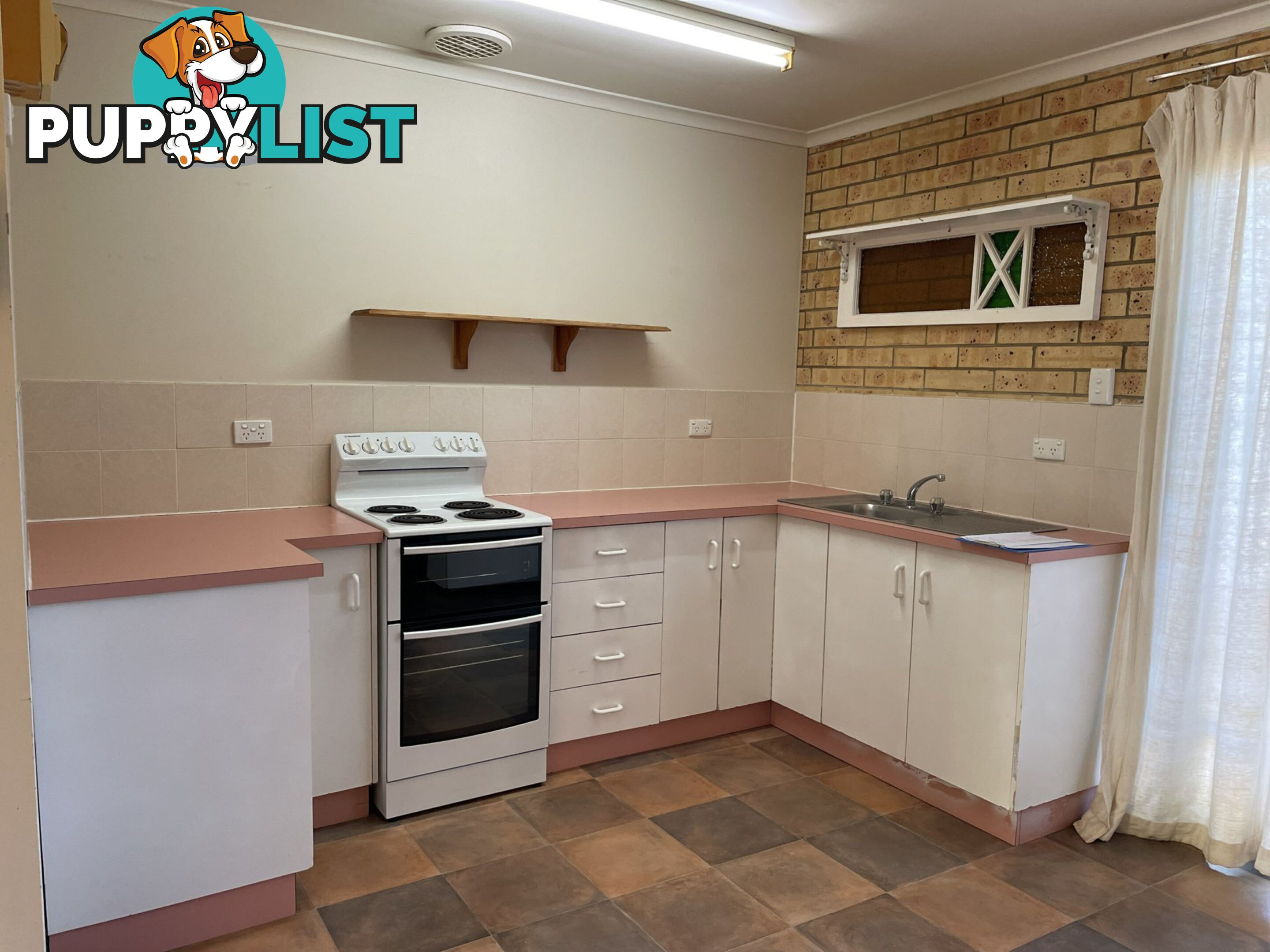 Unit 8/88 Walter Road KINGAROY QLD 4610