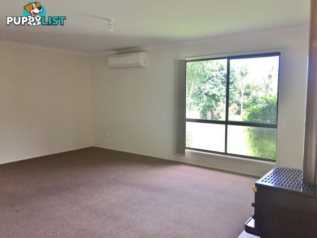 9 Lister Court KINGAROY QLD 4610