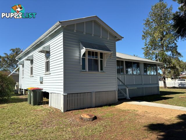 10 Earl Street KINGAROY QLD 4610