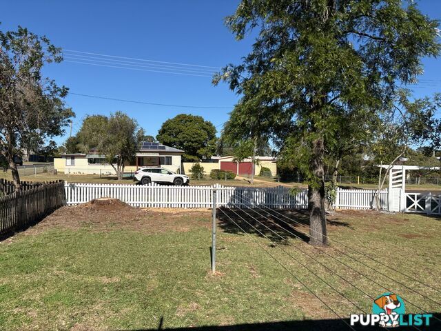 10 Earl Street KINGAROY QLD 4610