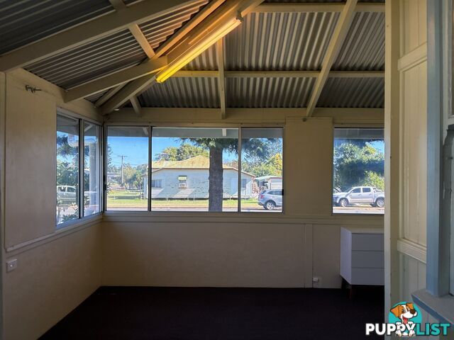 10 Earl Street KINGAROY QLD 4610