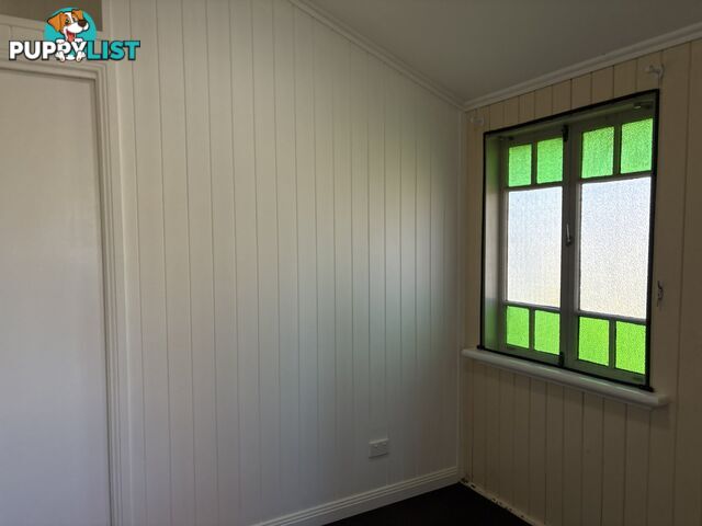 10 Earl Street KINGAROY QLD 4610