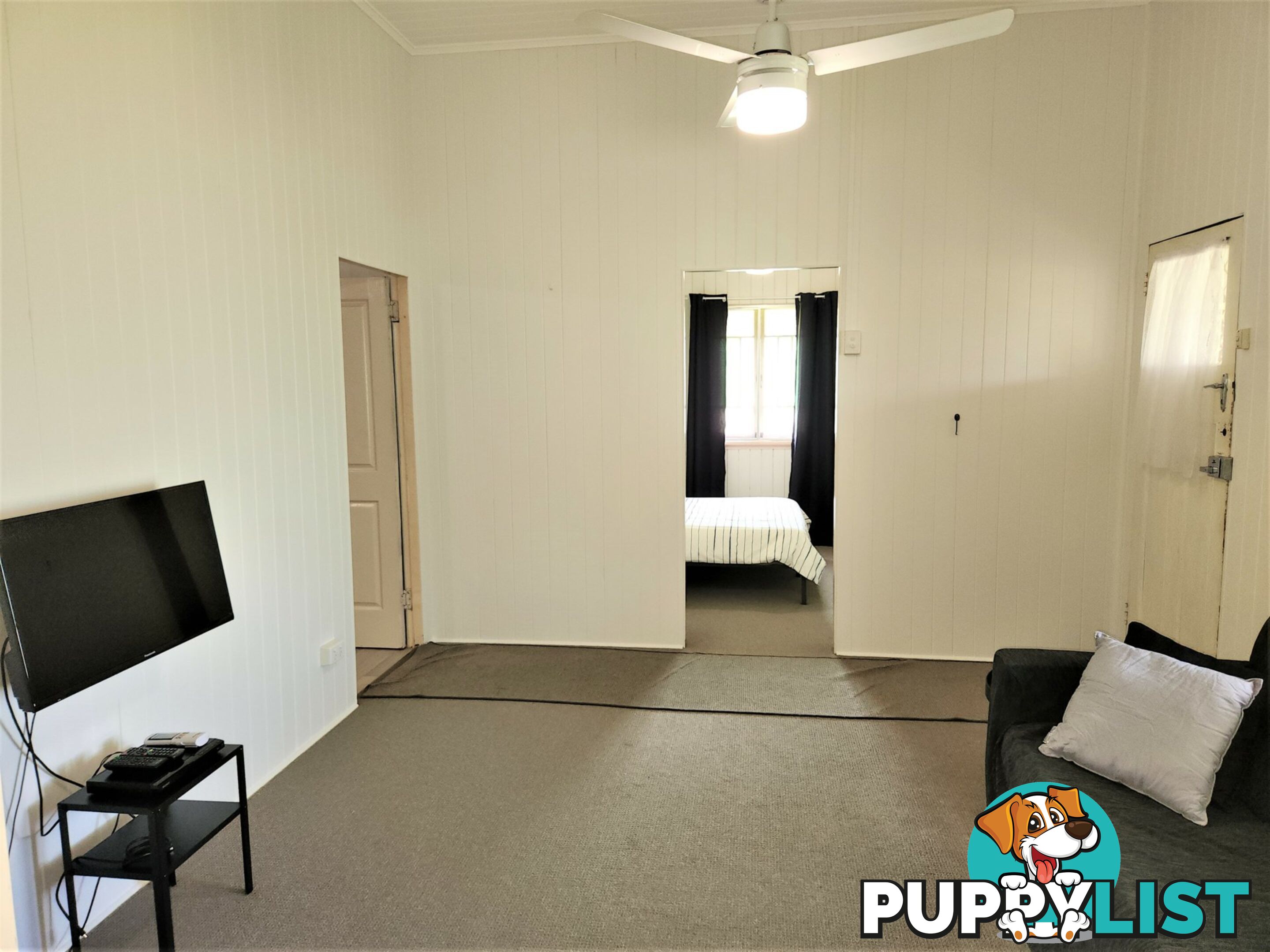 52 EDWARD  STREET WONDAI QLD 4606