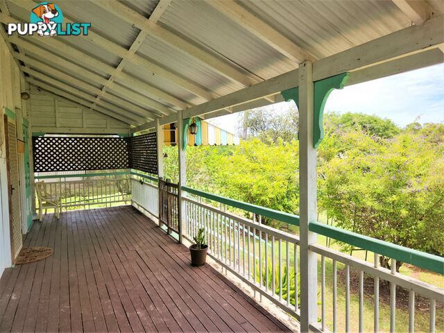 52 EDWARD  STREET WONDAI QLD 4606