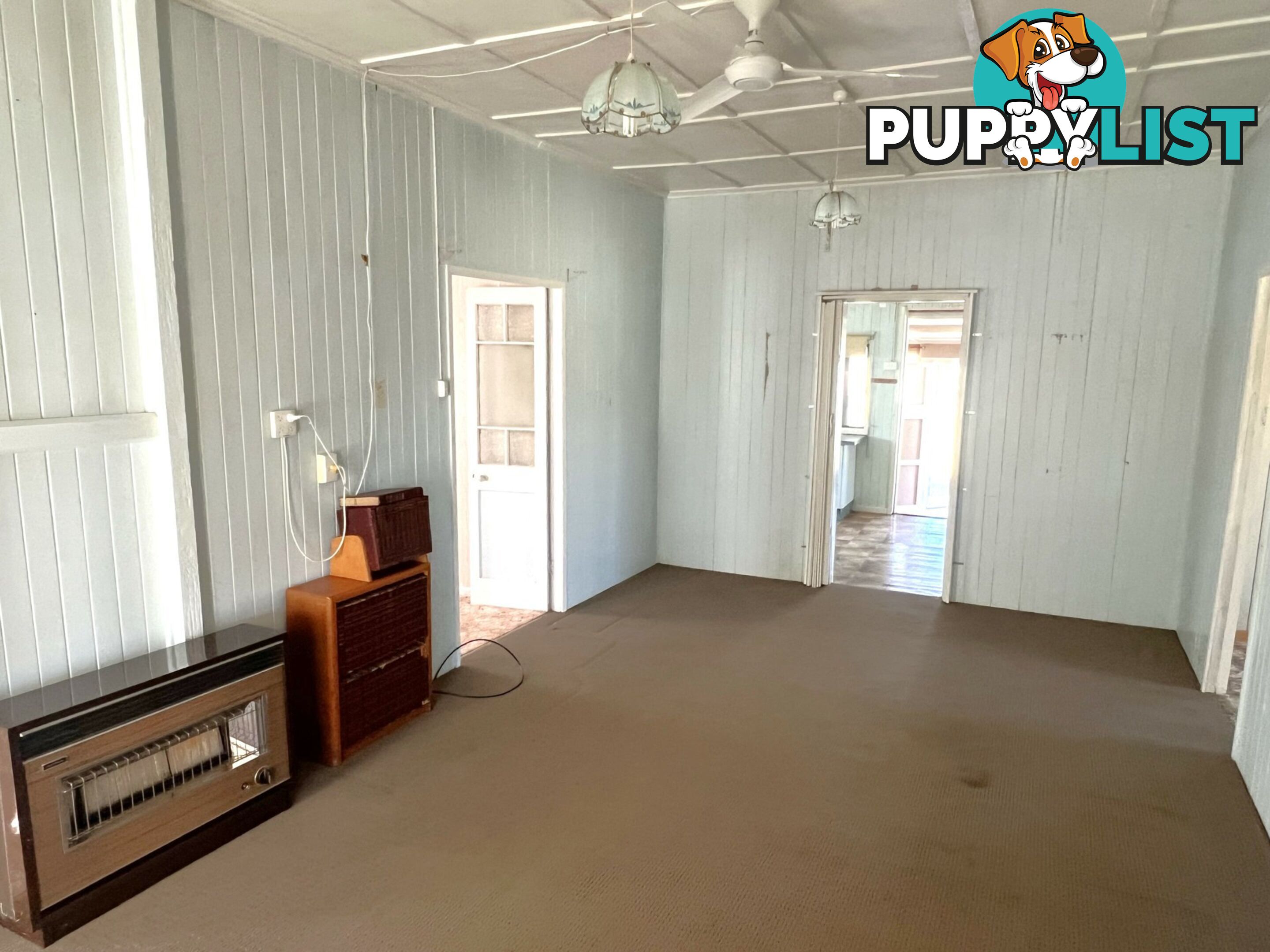 82 Edward Street WONDAI QLD 4606