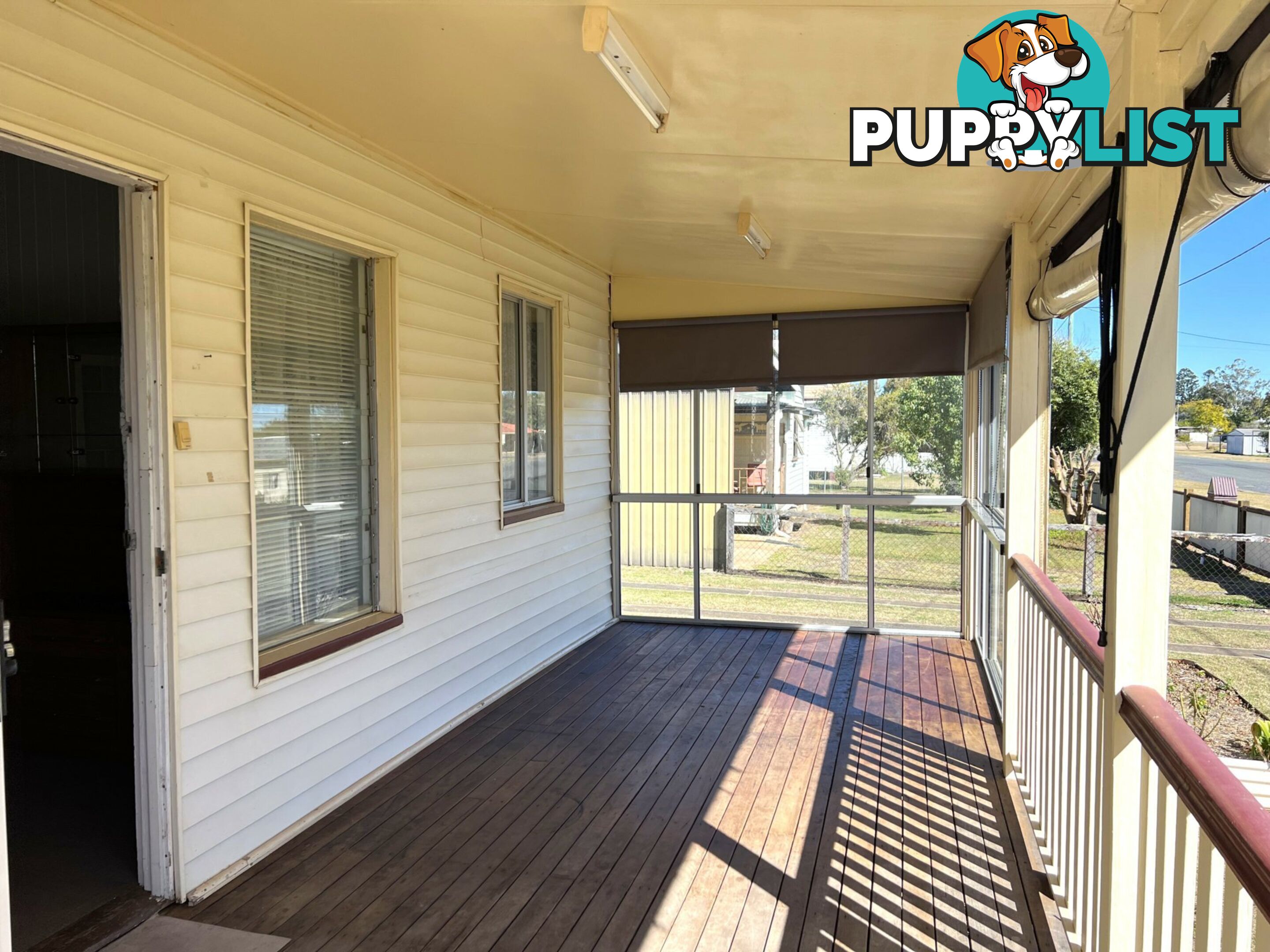 82 Edward Street WONDAI QLD 4606