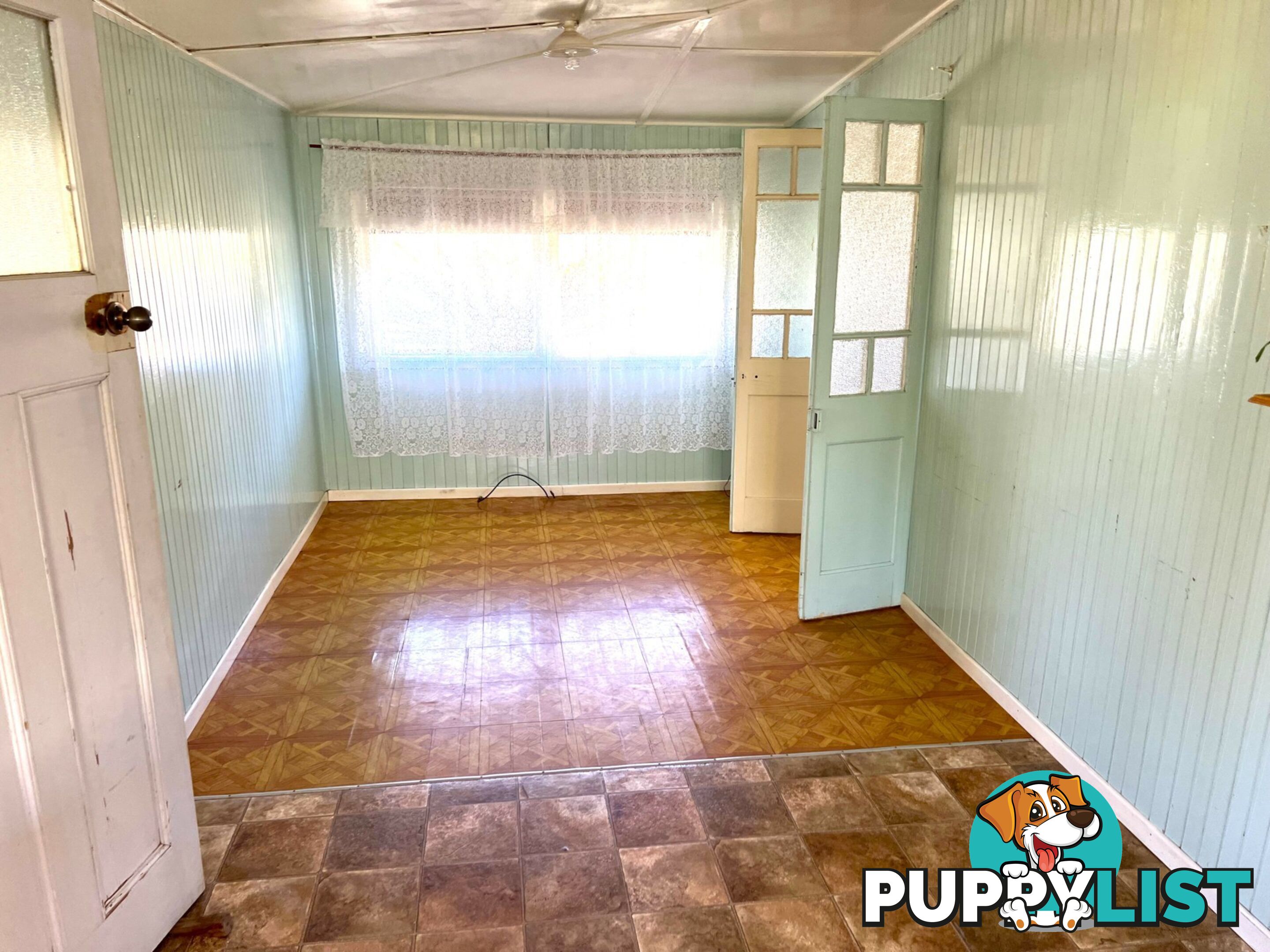 82 Edward Street WONDAI QLD 4606