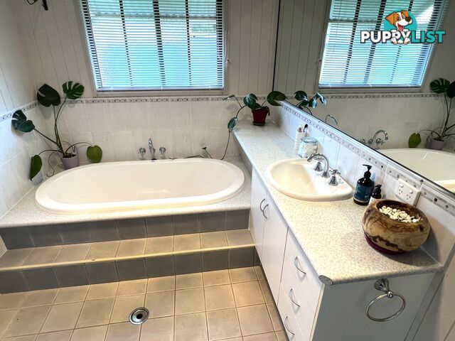 30 William Street KINGAROY QLD 4610