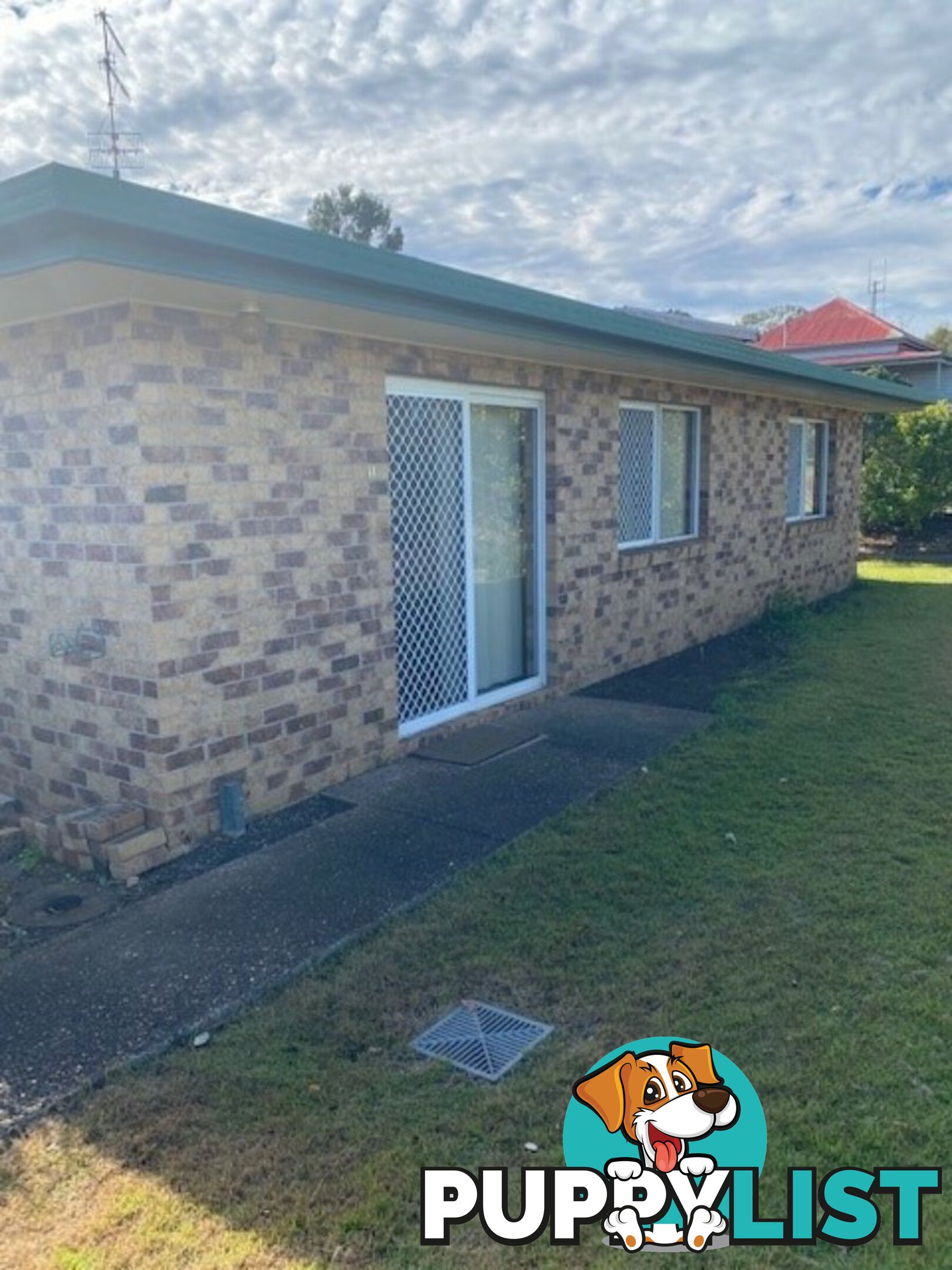 Unit 1/35 Pring street WONDAI QLD 4606