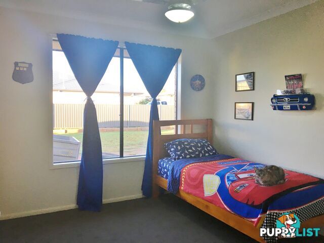 17 Bridgeman Parade KINGAROY QLD 4610