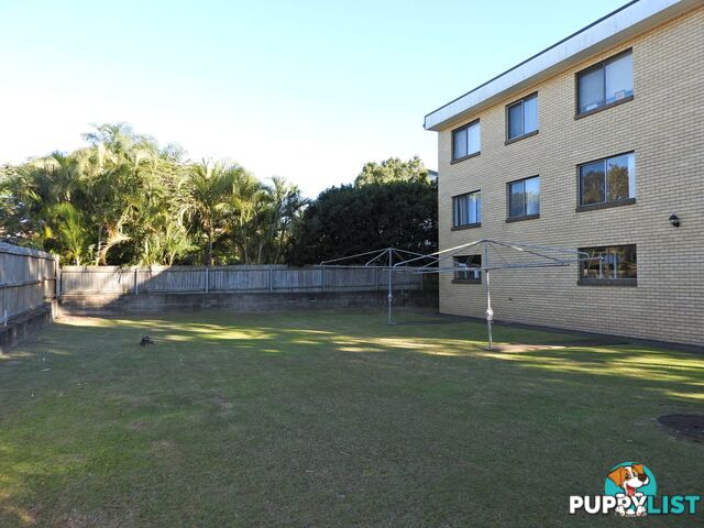 12 Toohey Avenue GREENSLOPES QLD 4120