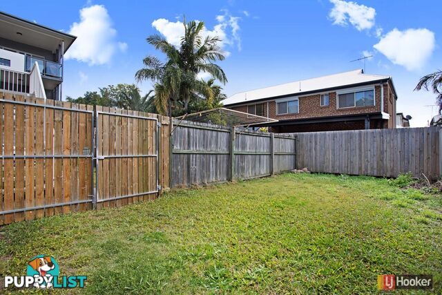 4/666 Kingsford Smith Drive HAMILTON QLD 4007