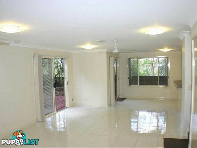 21/1 Glenquarie Place THE GAP QLD 4061