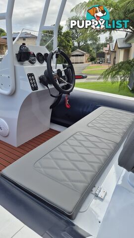 4.8m Inflatable rib with console and Yamaha 60hp motor