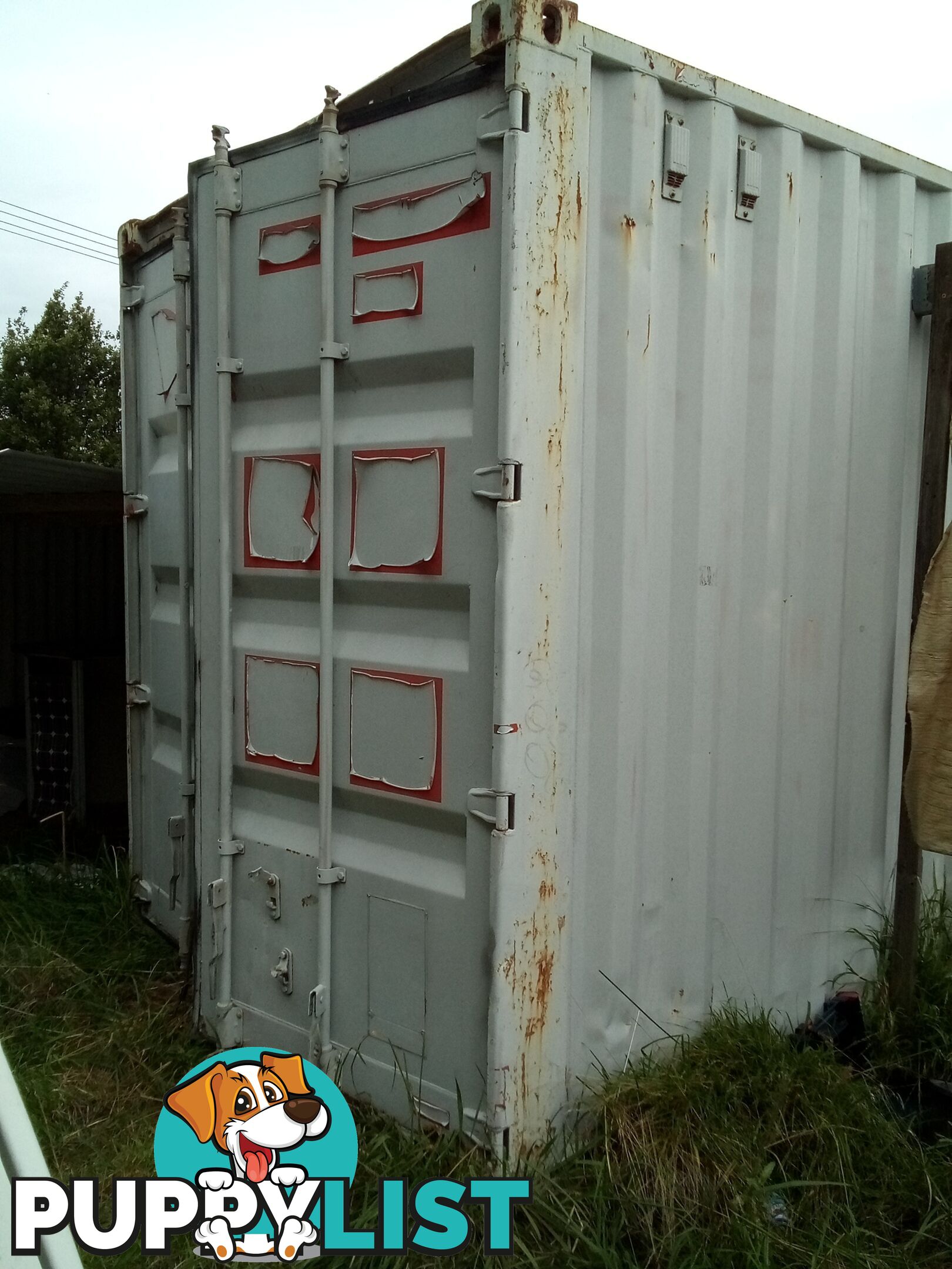 40 foot high Qube shipping container