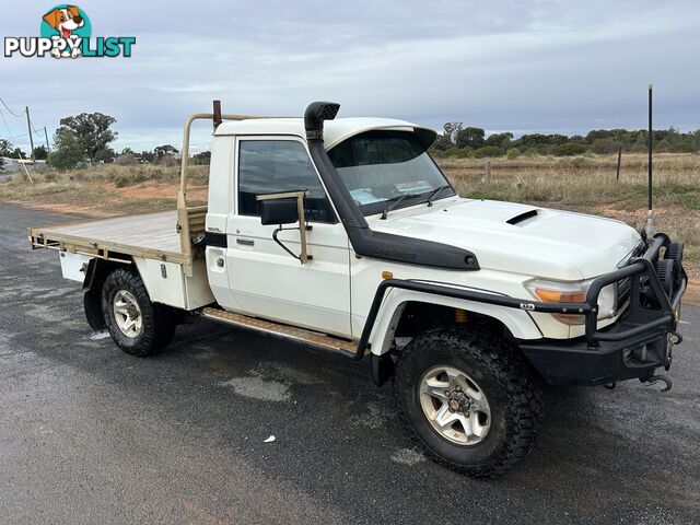 2011 Toyota Landcruiser VDJ79R GXL Ute Manual