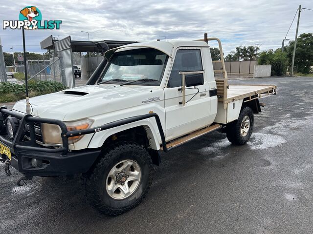 2011 Toyota Landcruiser VDJ79R GXL Ute Manual