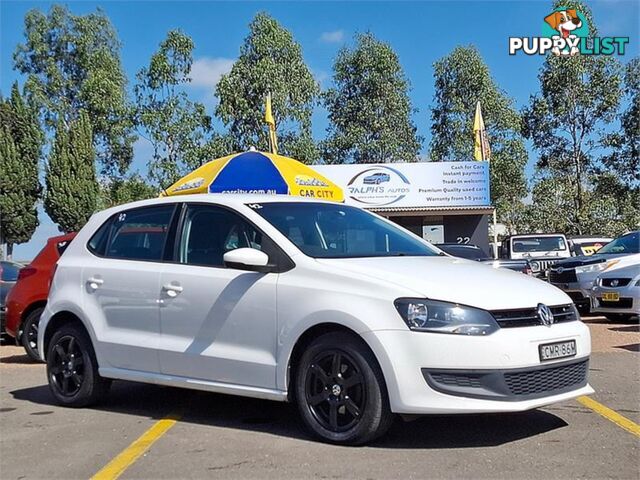 2013 VOLKSWAGEN POLO 77TSICOMFORTLINE 6RMY13,5 5D HATCHBACK