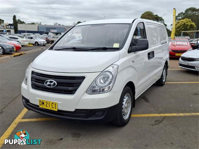 2016 HYUNDAI ILOAD  TQSERIES2(TQ3) 4D VAN