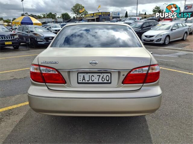 2000 NISSAN MAXIMA ST A33 4D SEDAN