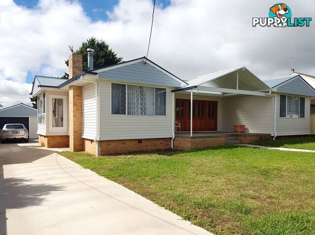 17 Pitt Street GLEN INNES NSW 2370