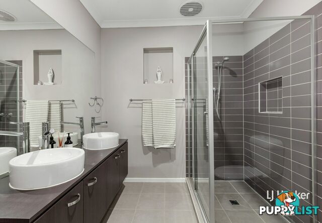 13 Nicholson Street WALLAN VIC 3756