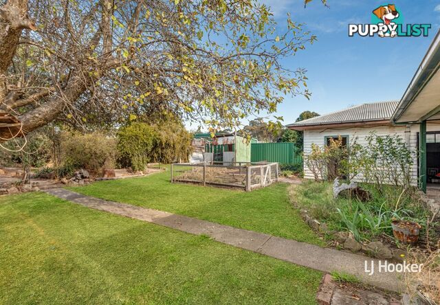 12 Ferguson Street BROADFORD VIC 3658