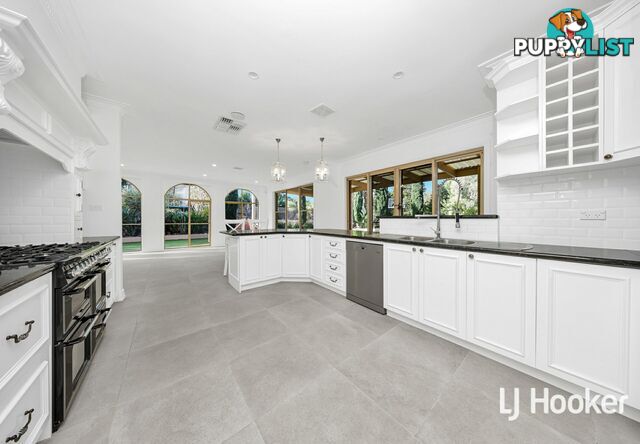 11 Fina Court HIDDEN VALLEY VIC 3756