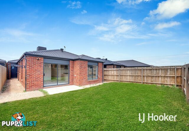 112 Newbridge Boulevard WALLAN VIC 3756