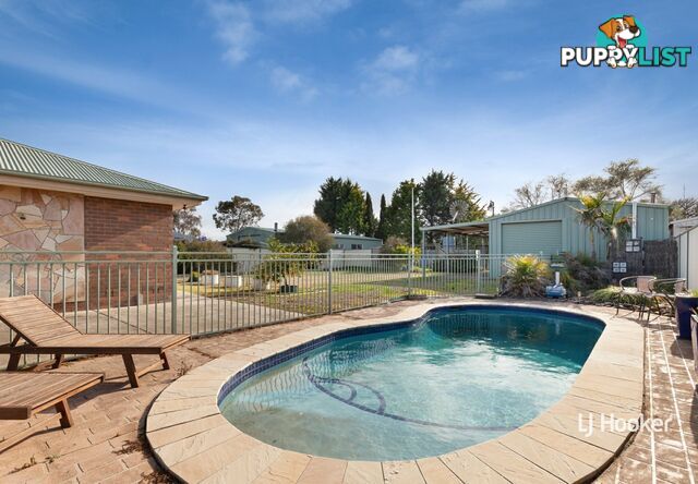 11 McCarthy Court WALLAN VIC 3756
