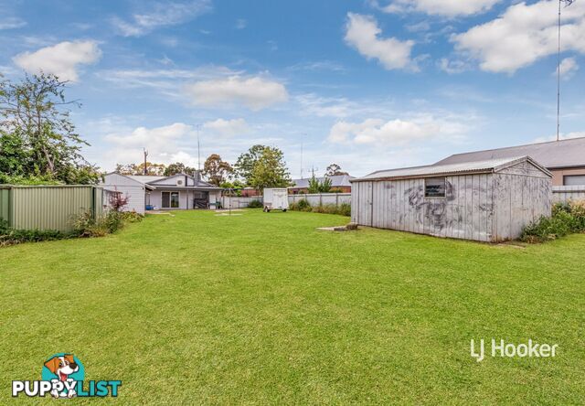 18 McKenzie Street BROADFORD VIC 3658