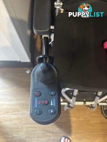Electric wheelchair