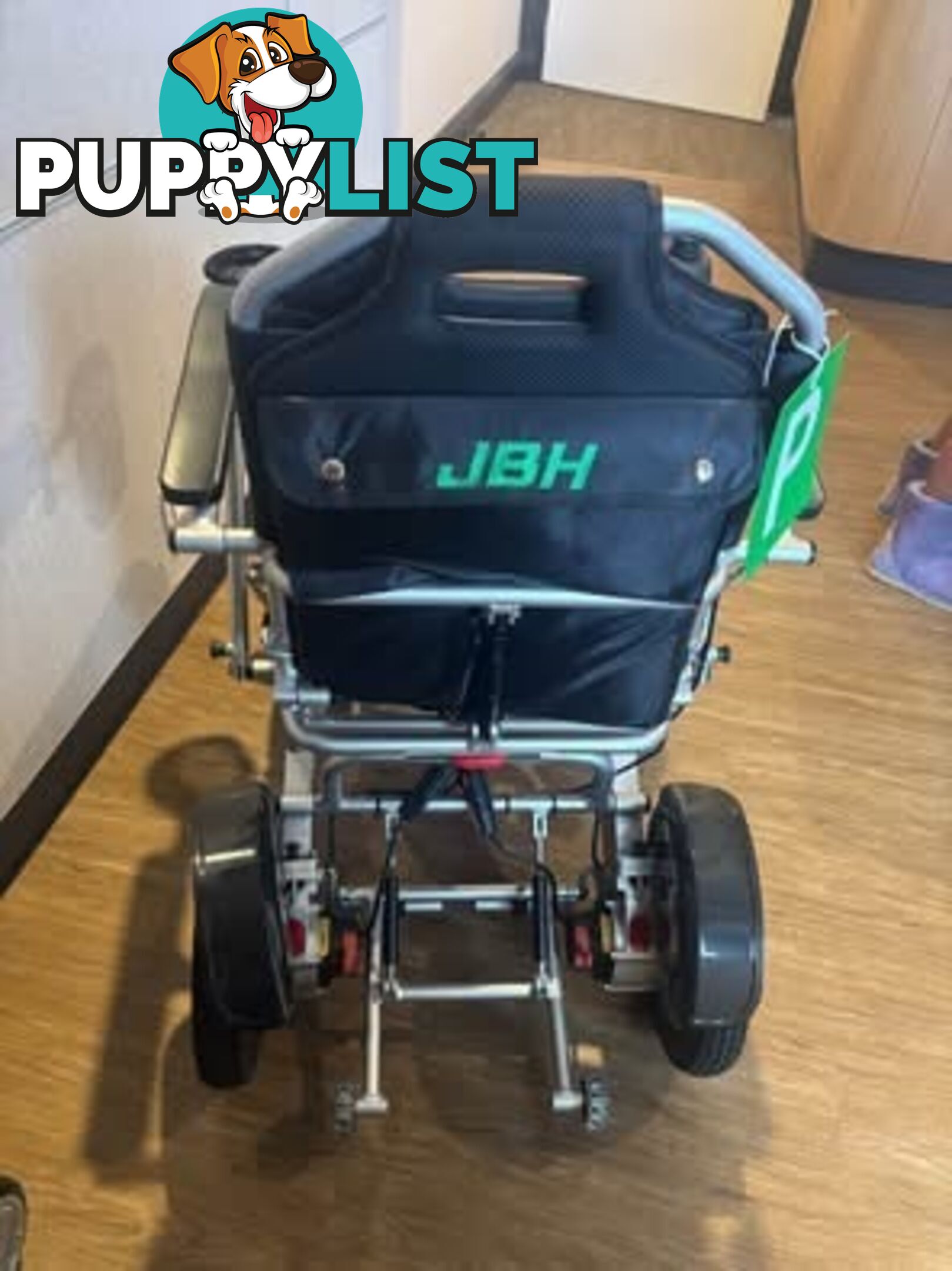 Electric wheelchair
