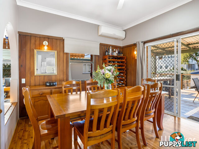 86 Seaville Avenue SCARBOROUGH QLD 4020