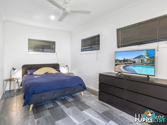 86 Seaville Avenue SCARBOROUGH QLD 4020