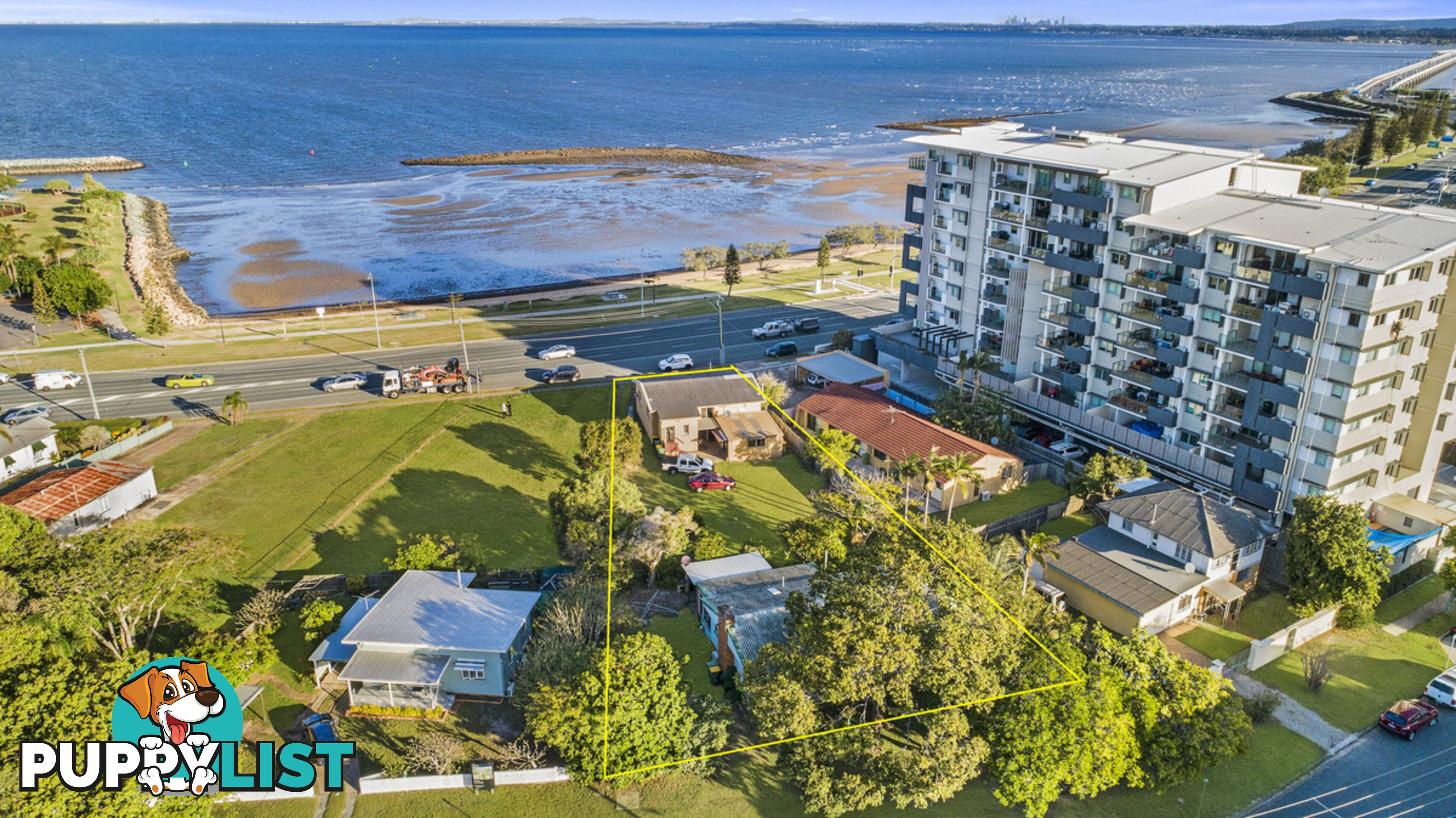 90 Hornibrook Esplanade CLONTARF QLD 4019