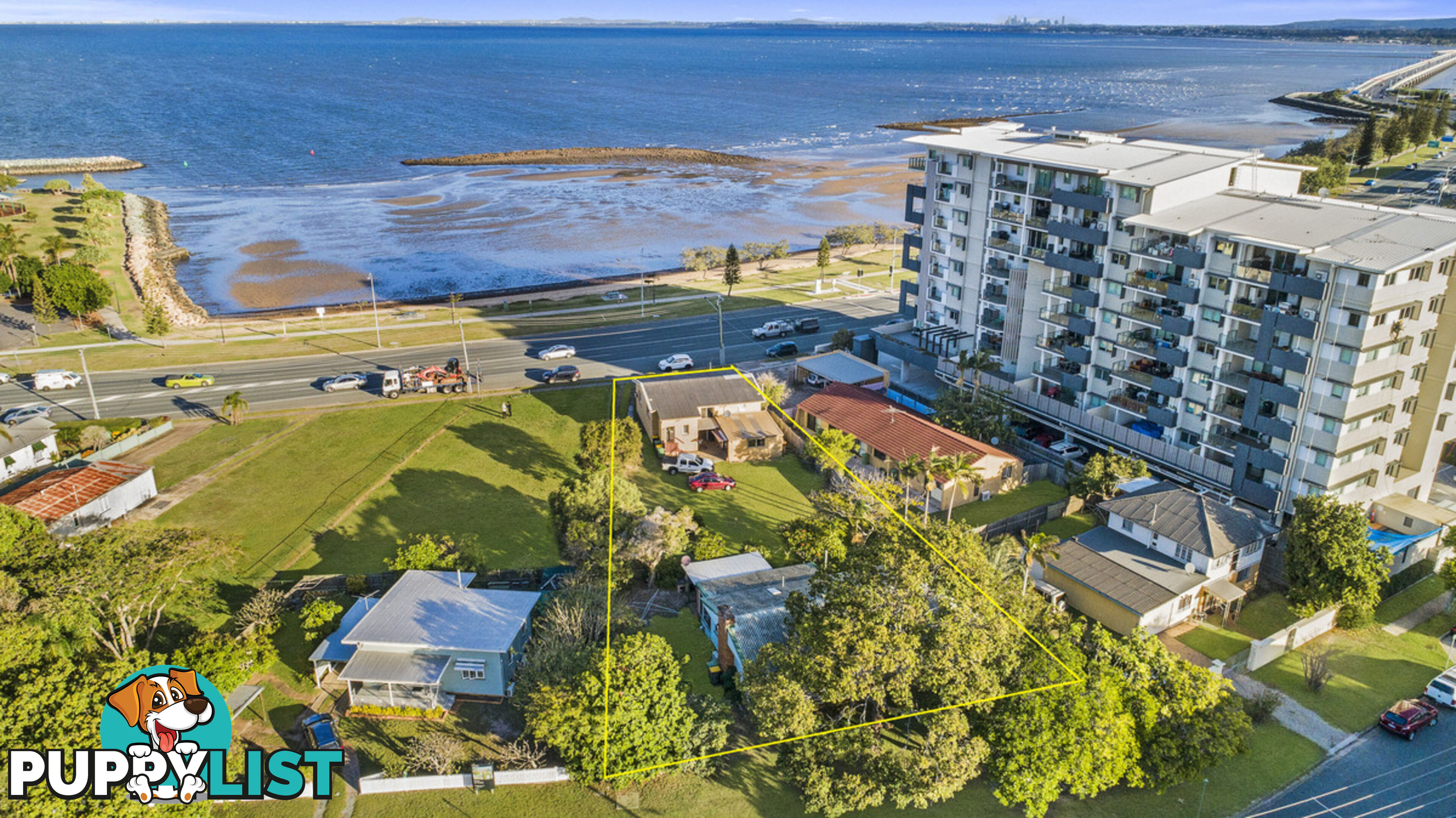 90 Hornibrook Esplanade CLONTARF QLD 4019