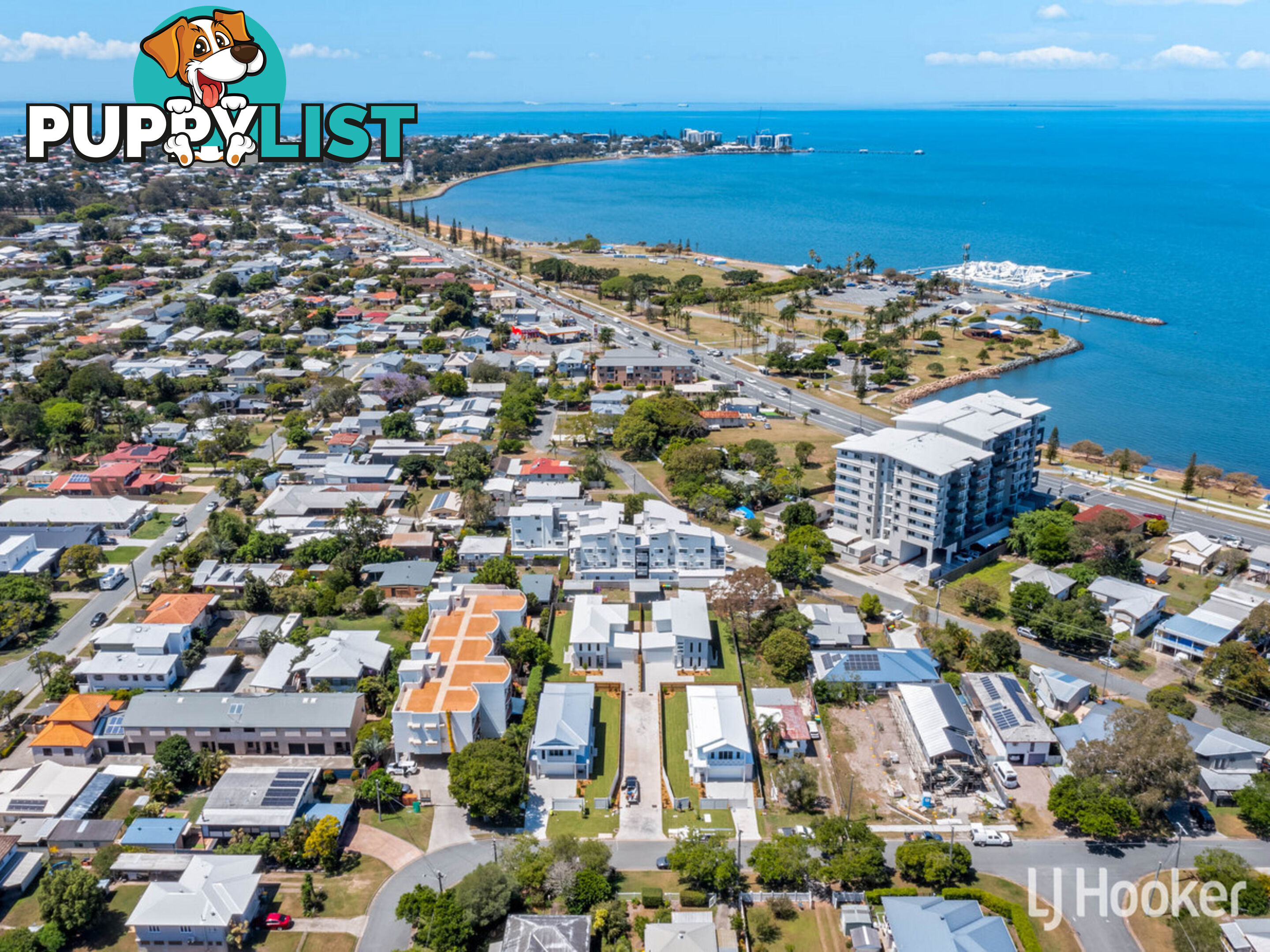 18 Robert Street CLONTARF QLD 4019