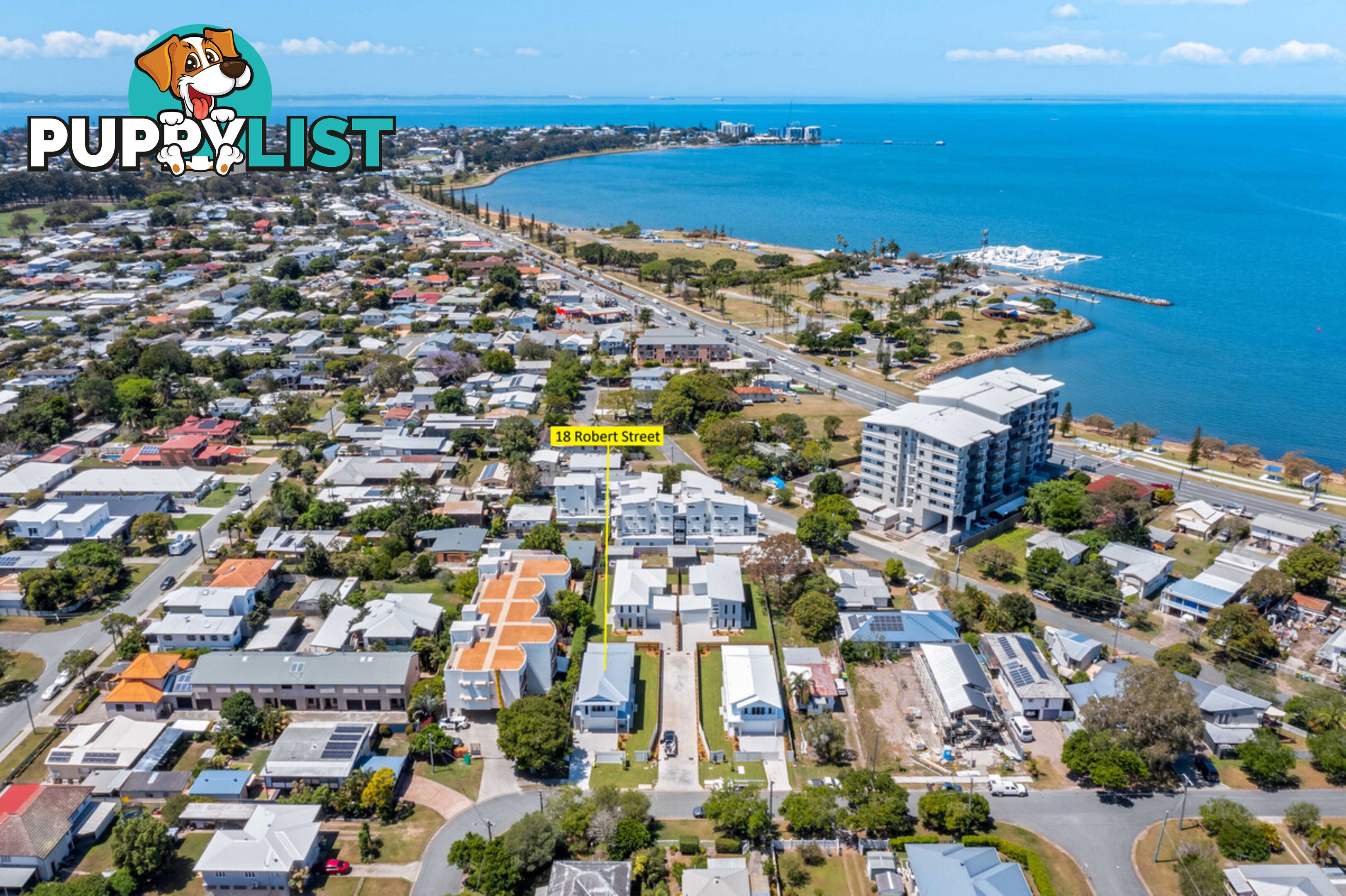 18 Robert Street CLONTARF QLD 4019