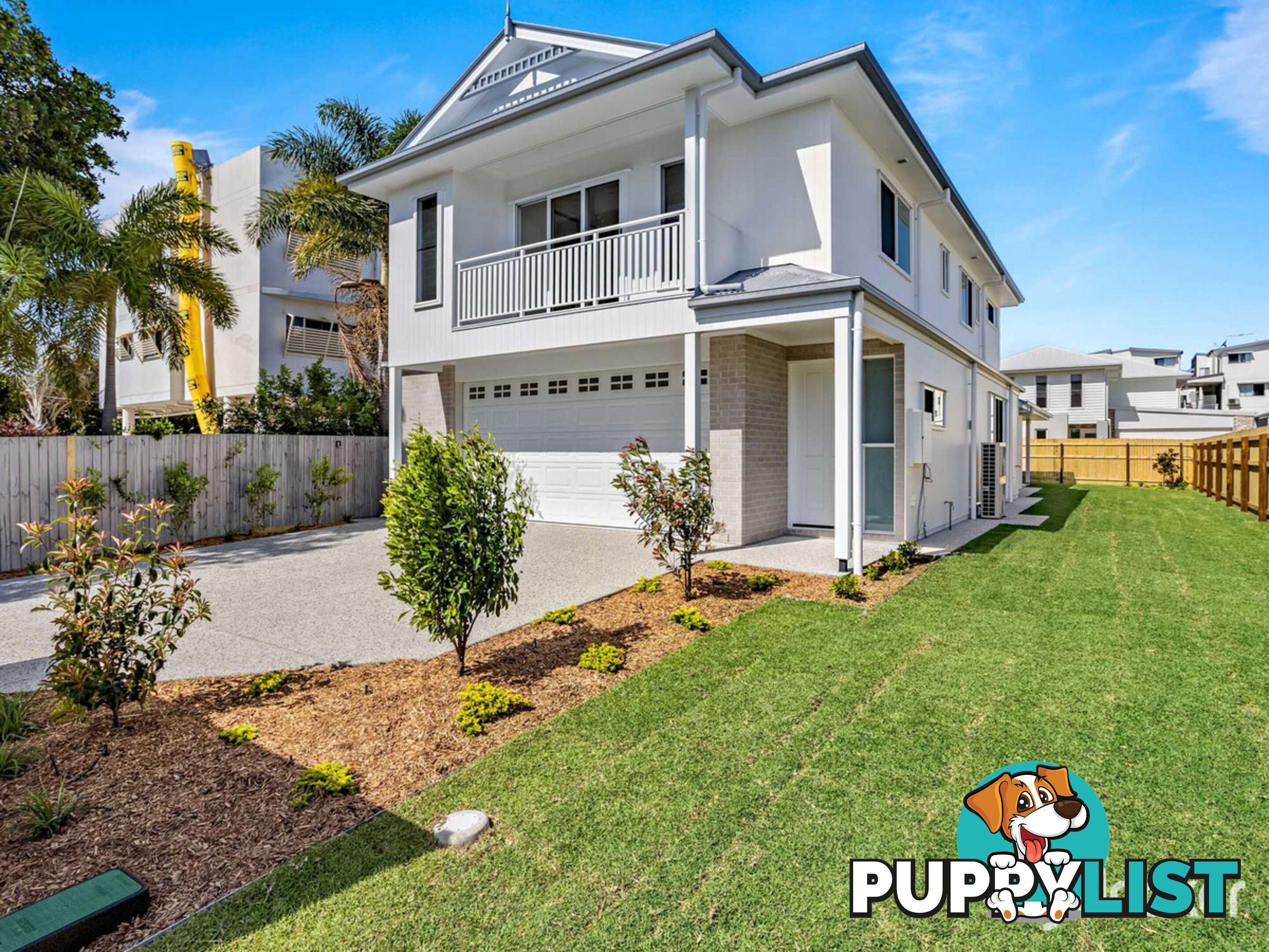 18 Robert Street CLONTARF QLD 4019