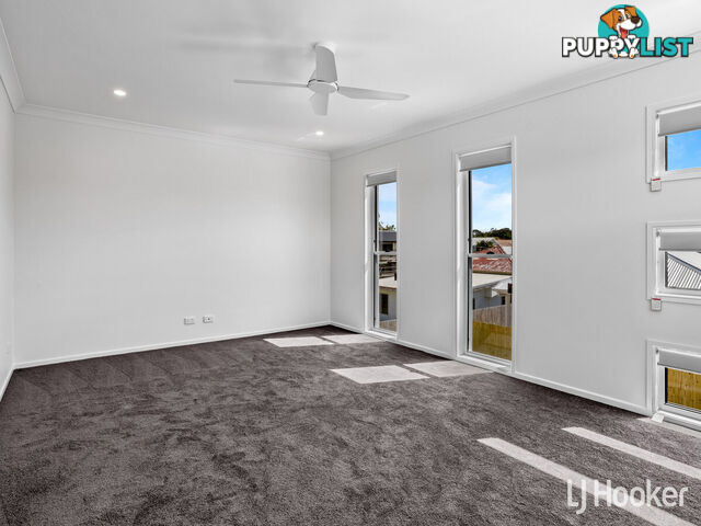 16a Robert Street CLONTARF QLD 4019