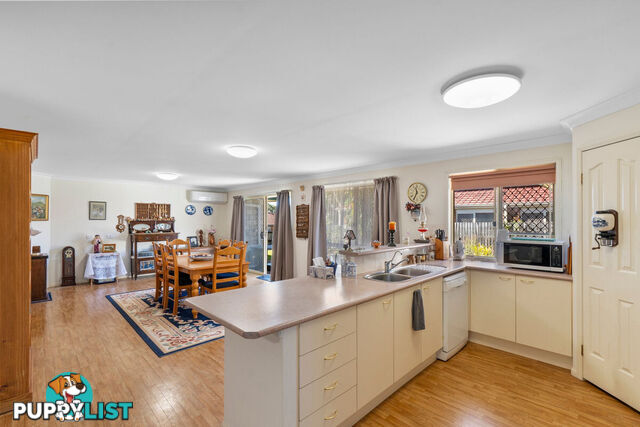 8 Emma Place DECEPTION BAY QLD 4508